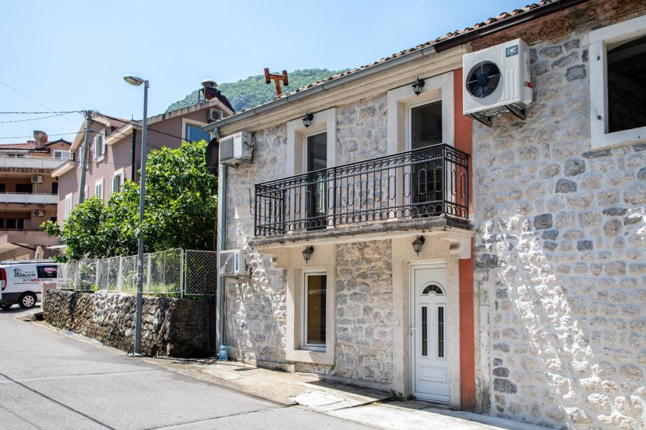 Happy Home Apartments Kotor Exterior foto