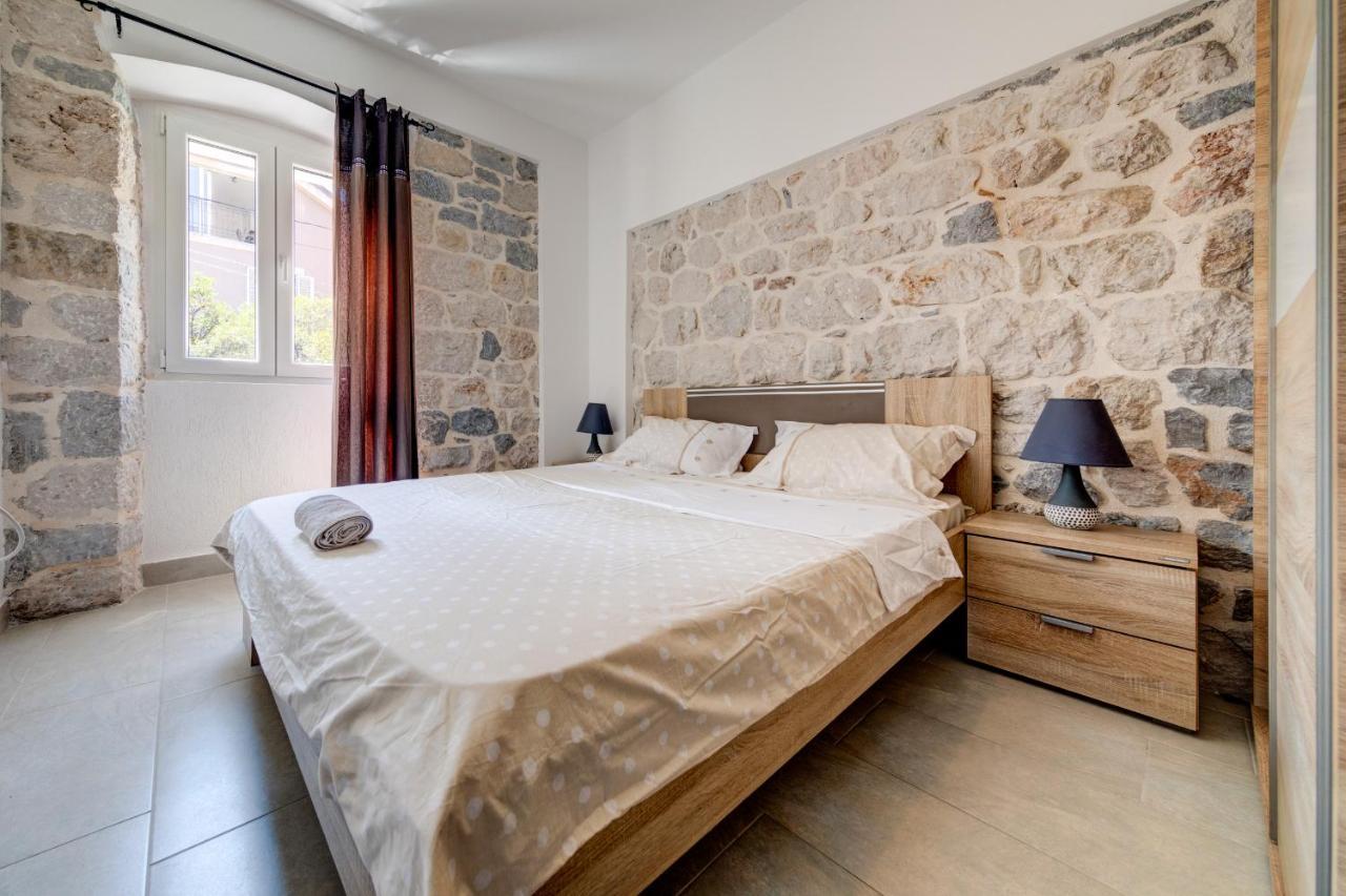 Happy Home Apartments Kotor Exterior foto